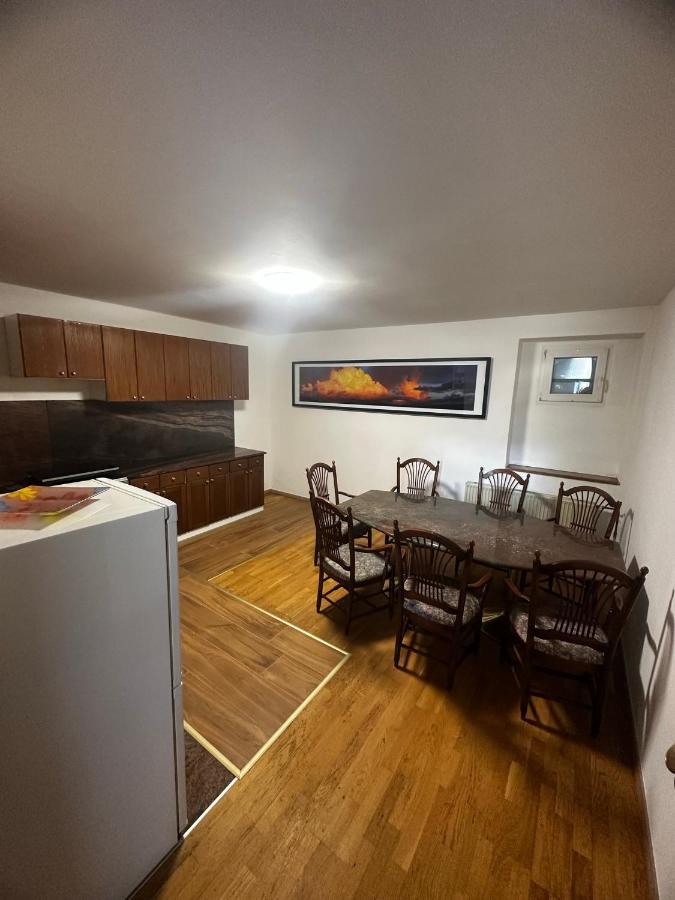 Origo Rooms And Apartments Стаховица Экстерьер фото